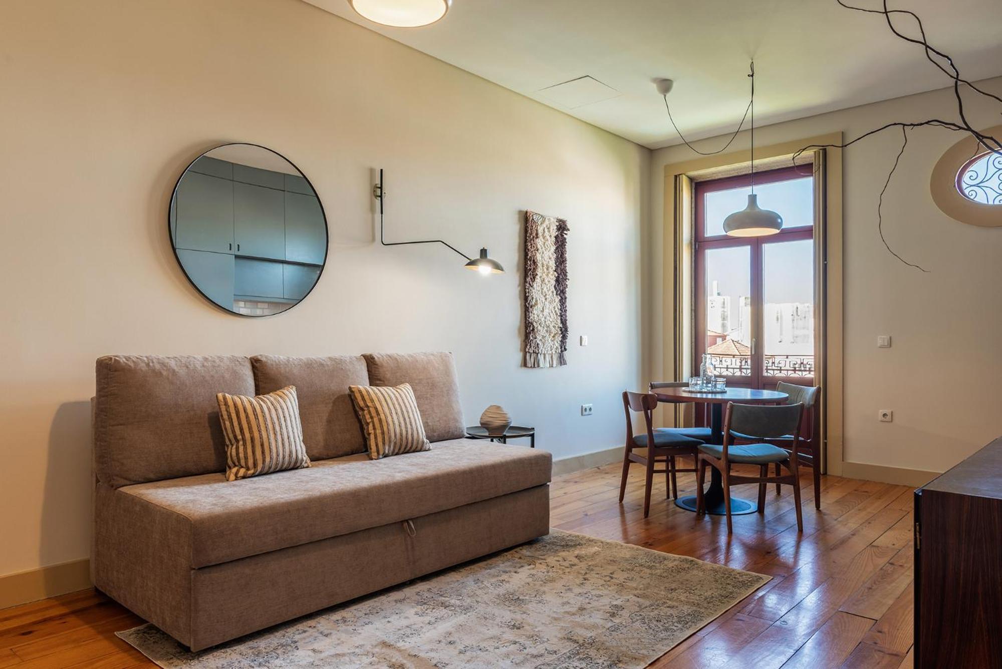Apartment Alves Da Veiga 2*