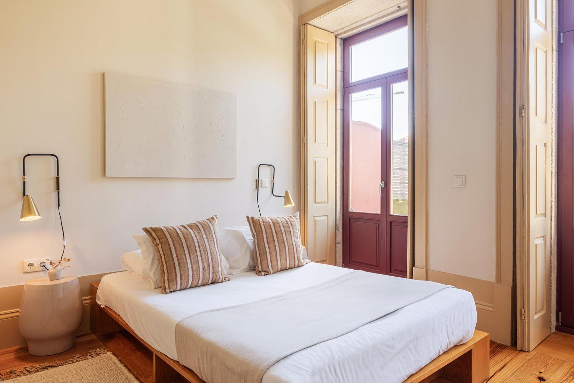 Apartment Alves Da Veiga 2*