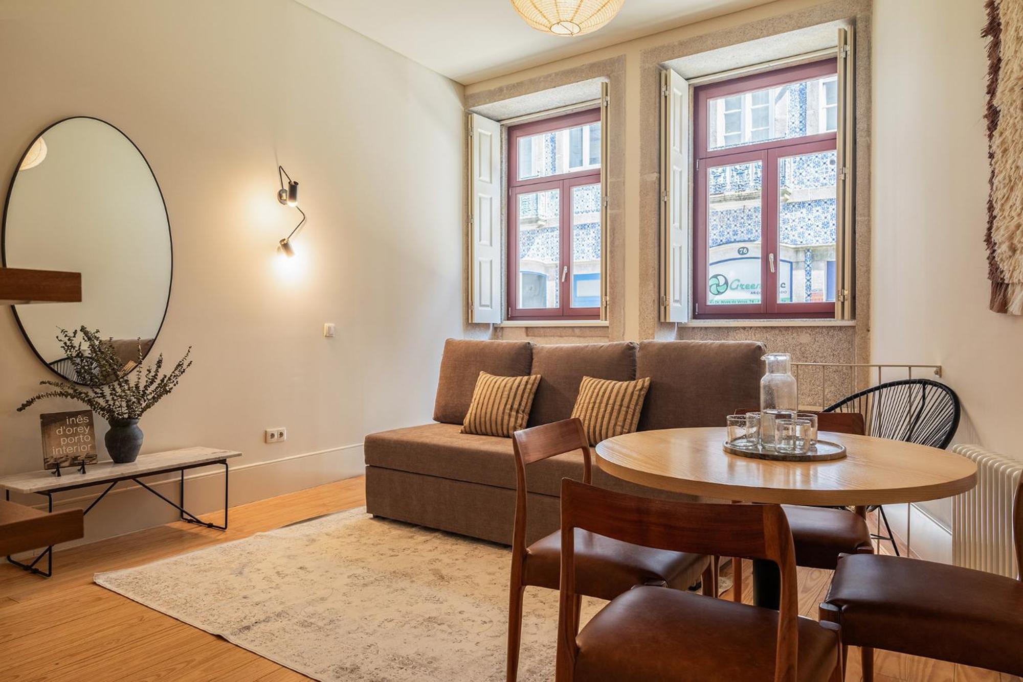 Alves Da Veiga Apartment Porto